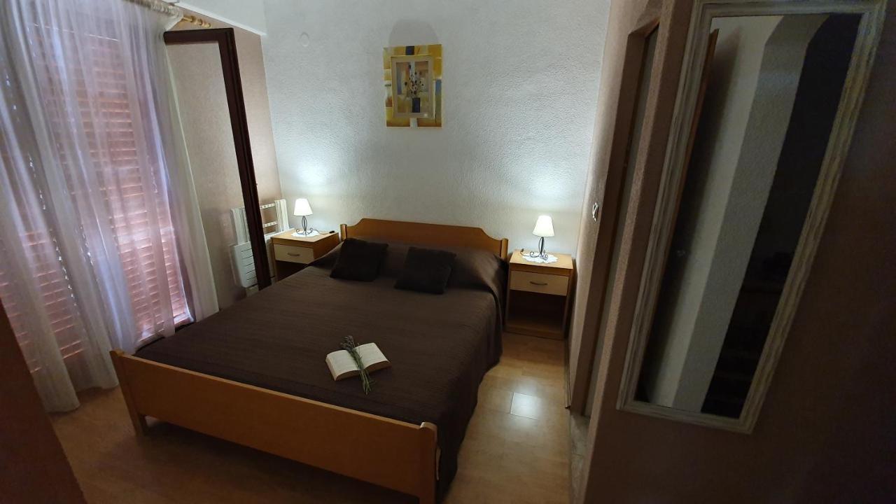 Apartments Sime Sukosan Exterior photo