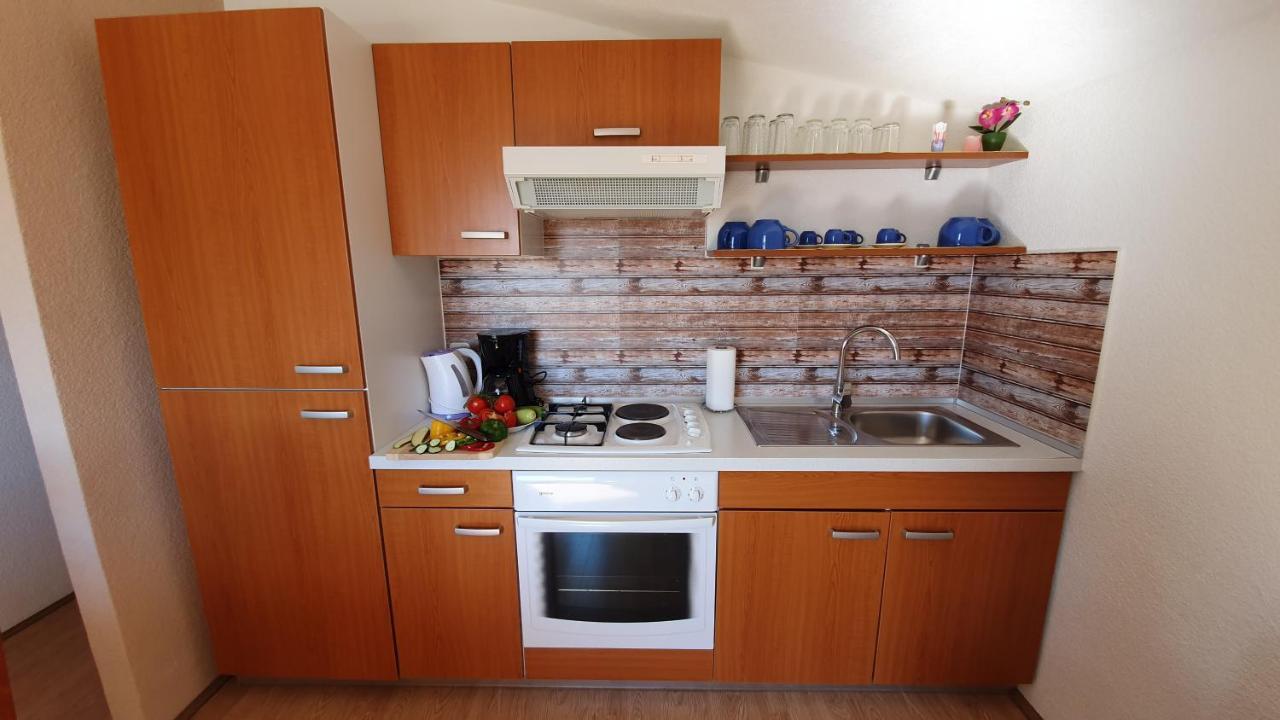Apartments Sime Sukosan Exterior photo