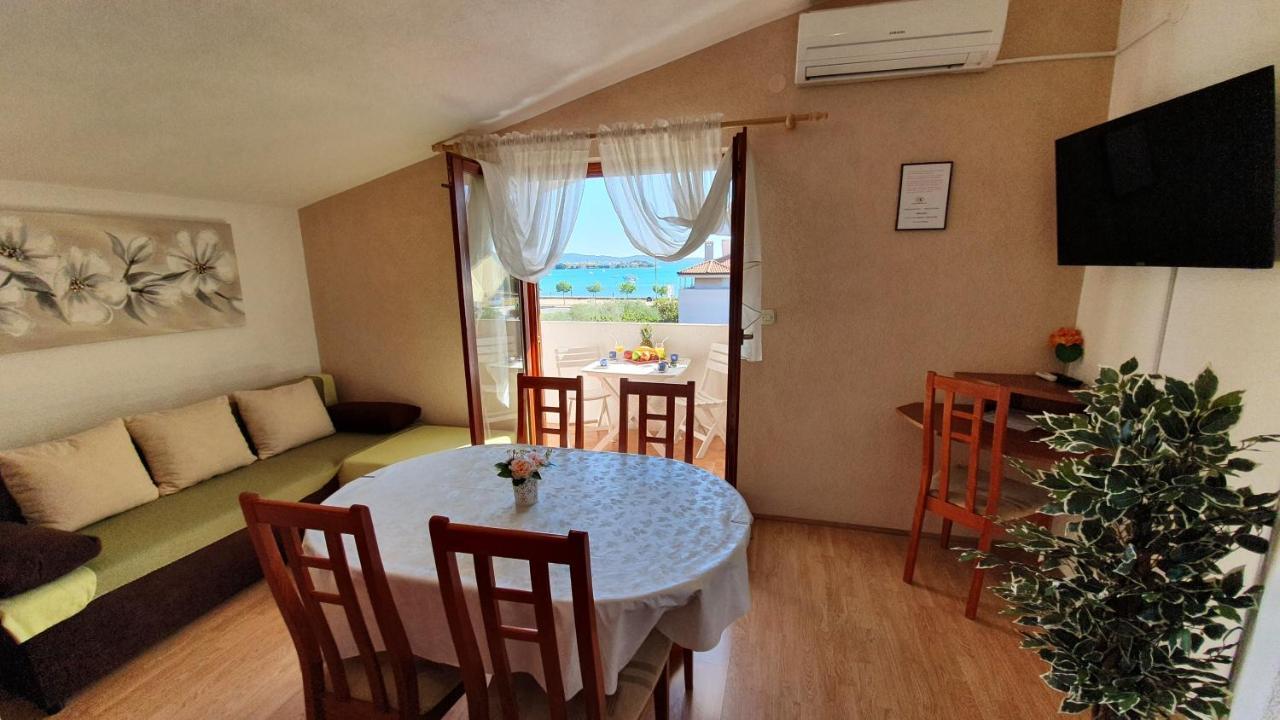 Apartments Sime Sukosan Exterior photo